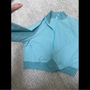 Outdoor voices athletic zip up jacket